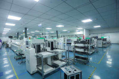 云漢芯城斬獲中國(guó)產(chǎn)業(yè)數(shù)字化雙項(xiàng)大獎(jiǎng)，彰顯數(shù)字化建設(shè)硬實(shí)力